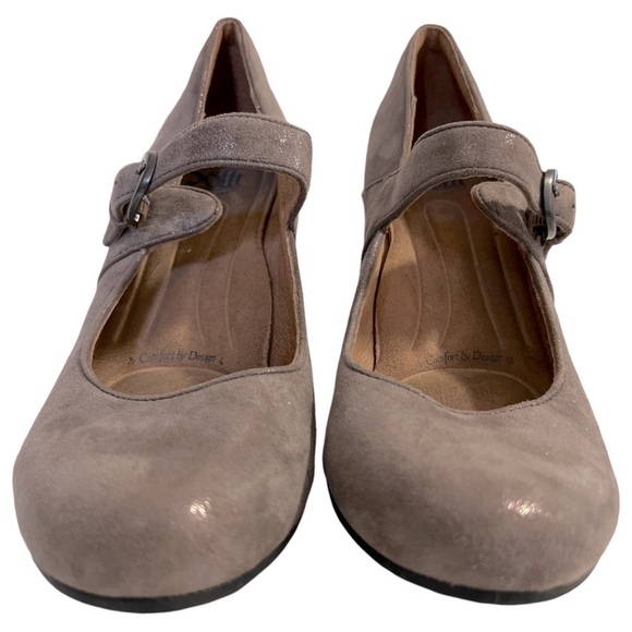 SÖFFT • Metallic Gray Miranda Mary Jane Leather Pump Heels - Picture 4 of 11